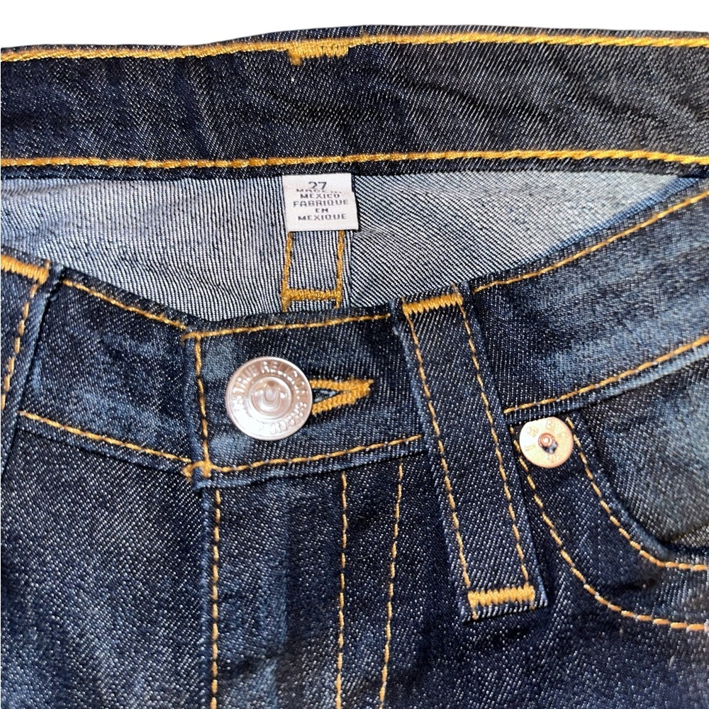 True Religion boot cut jeans in size 27